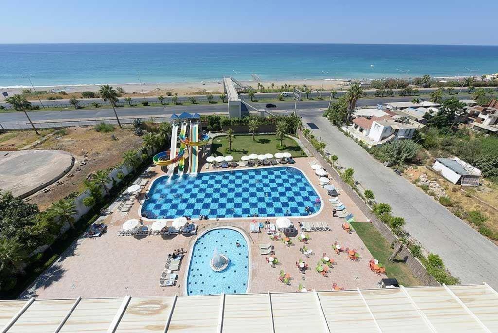 Simurg Halal Luxury Otel Antália Exterior foto